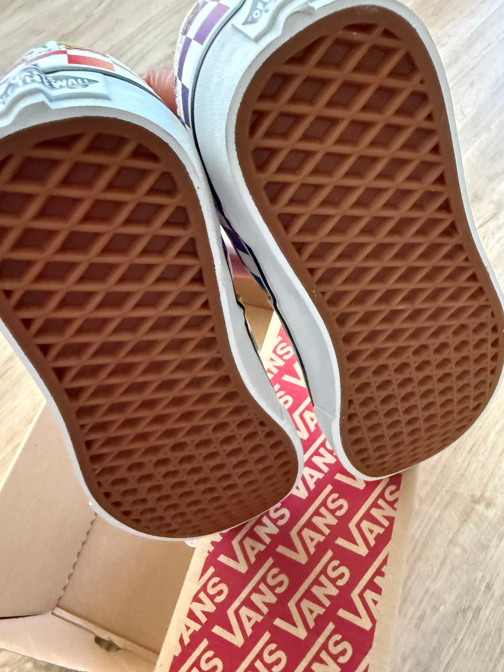 🌈 Vans Authentic Checkerboard Rainbow – Gr. 37 – Neu mit Etikett & Originalkarton