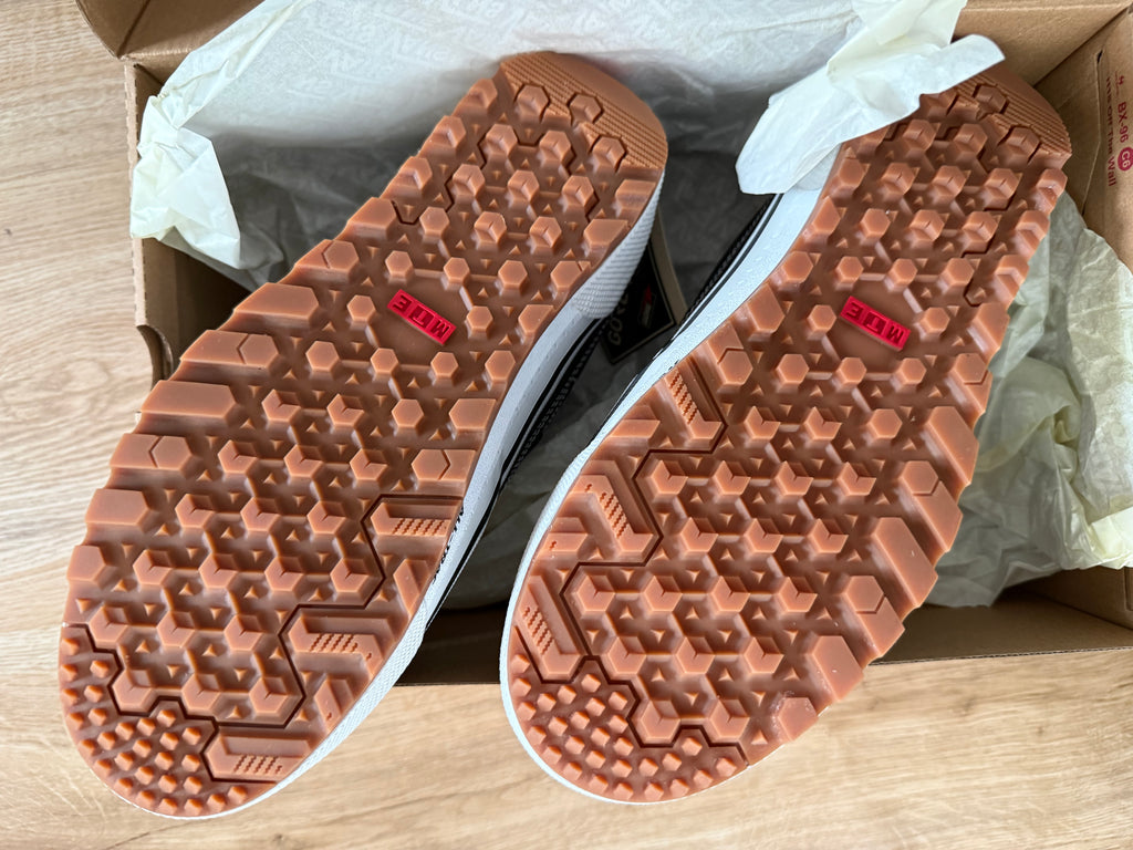 🖤 Vans Half Cab GORE-TEX – Gr. 41 – Neu mit Etikett & Originalkarton