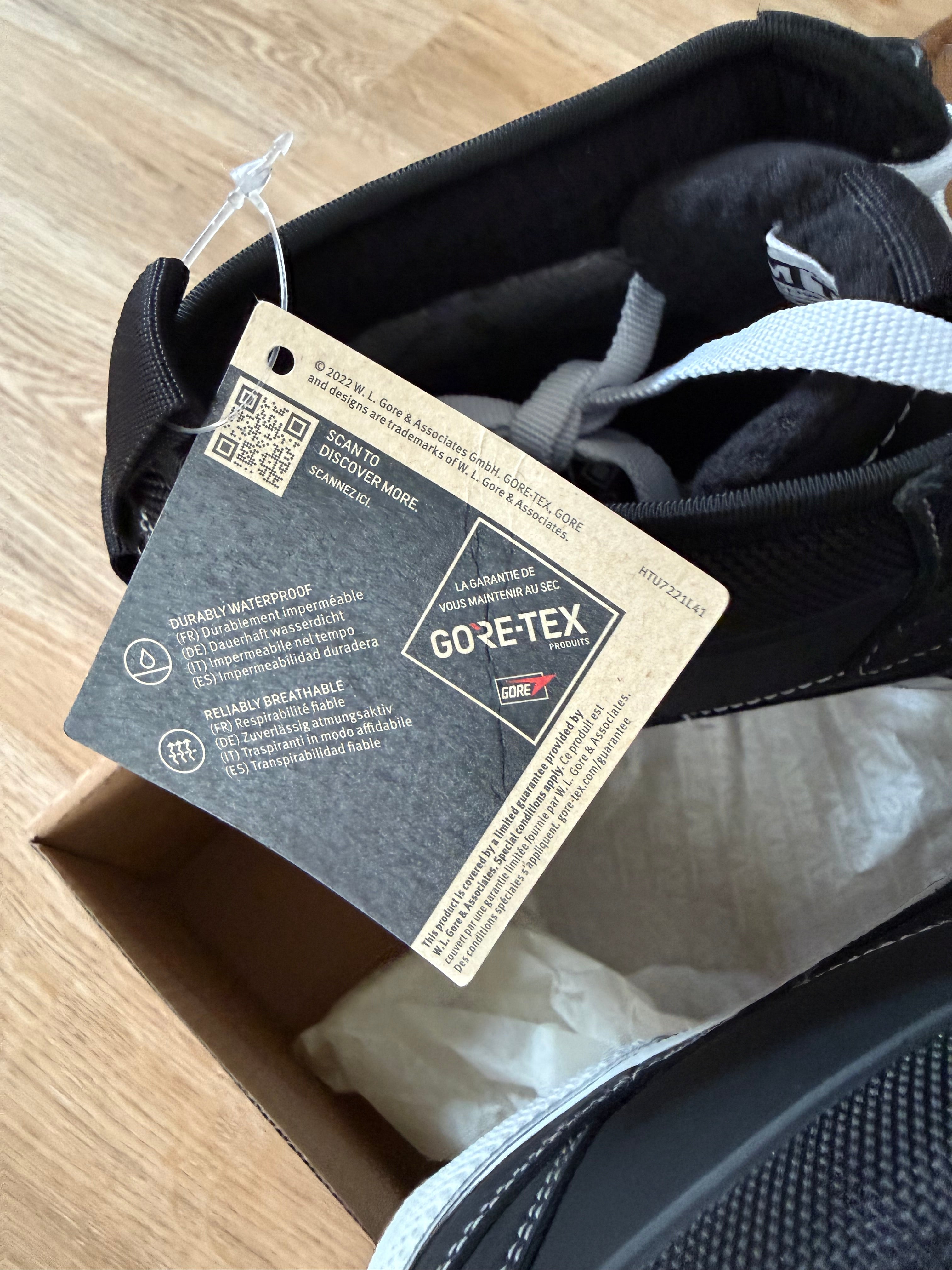 🖤 Vans Half Cab GORE-TEX – Gr. 41 – Neu mit Etikett & Originalkarton