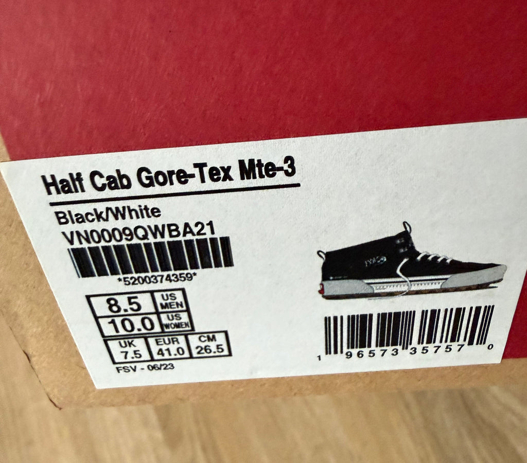🖤 Vans Half Cab GORE-TEX – Gr. 41 – Neu mit Etikett & Originalkarton