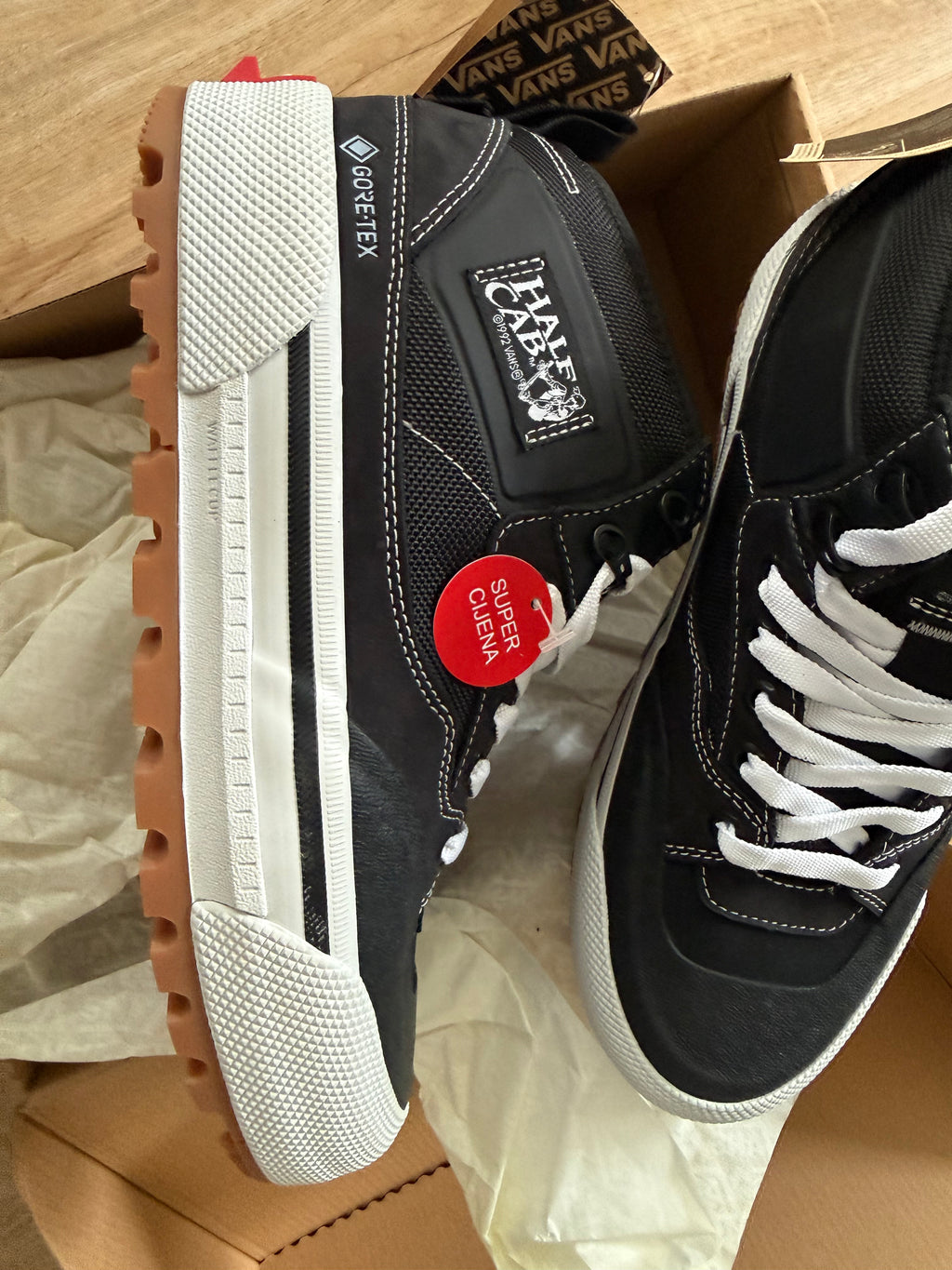 🖤 Vans Half Cab GORE-TEX – Gr. 41 – Neu mit Etikett & Originalkarton