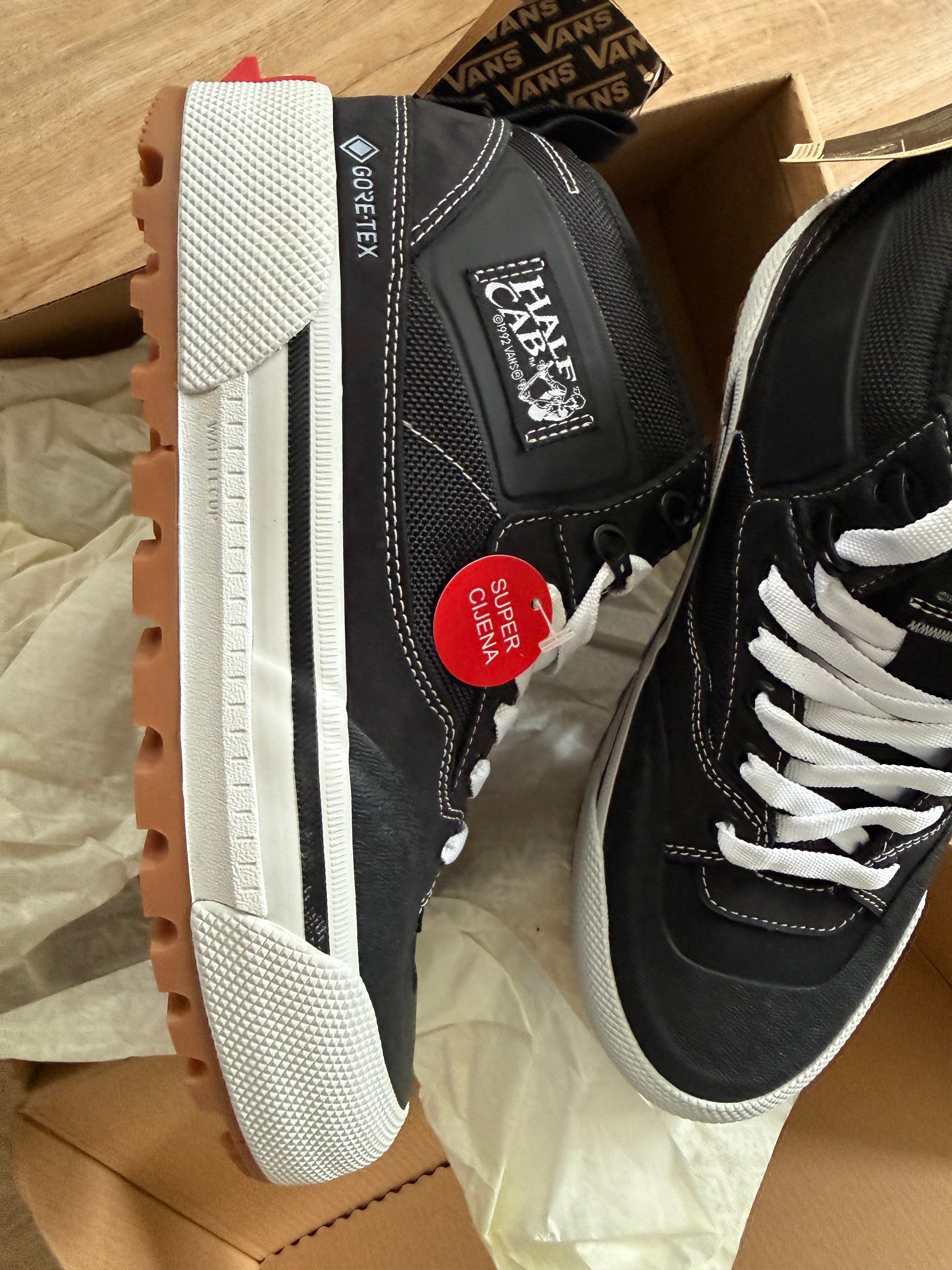 🖤 Vans Half Cab GORE-TEX – Gr. 41 – Neu mit Etikett & Originalkarton