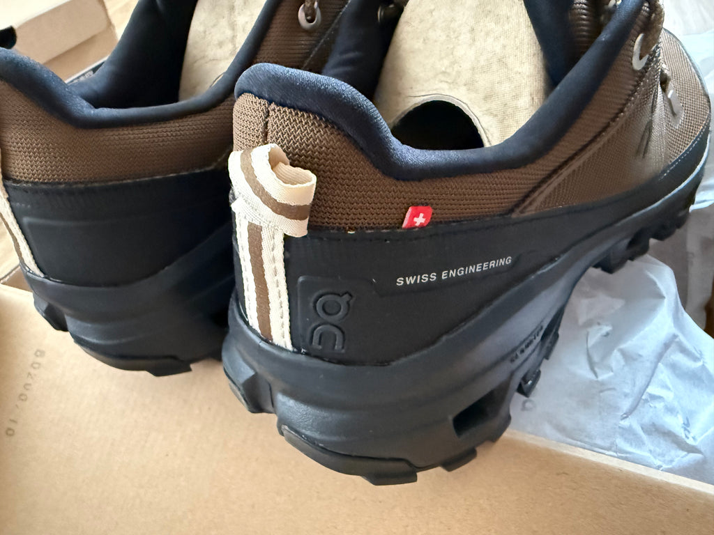 On Cloudrock Wanderschuhe – Gr. 42 – Braun – Neu & Original