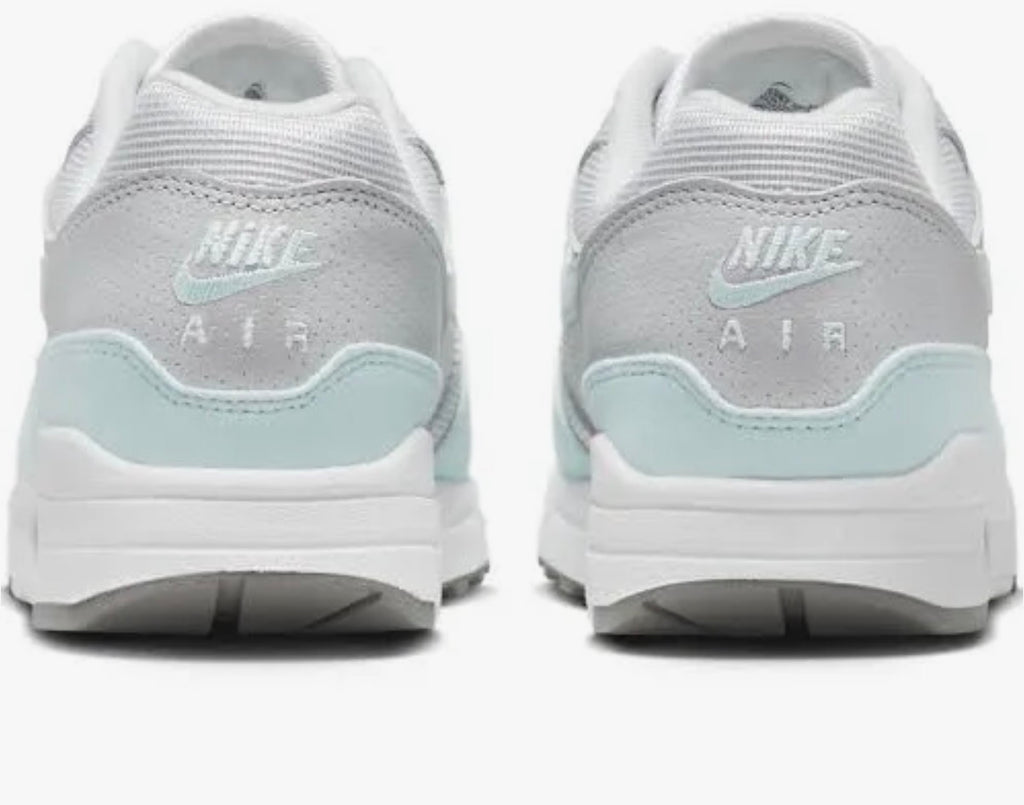 Nike Air Max 1 ’87 – Platinum / Glacier Blue Gr 36