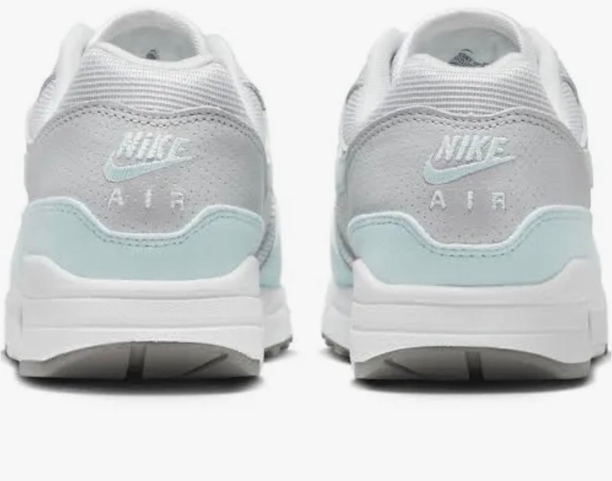 Nike Air Max 1 ’87 – Platinum / Glacier Blue Gr 36