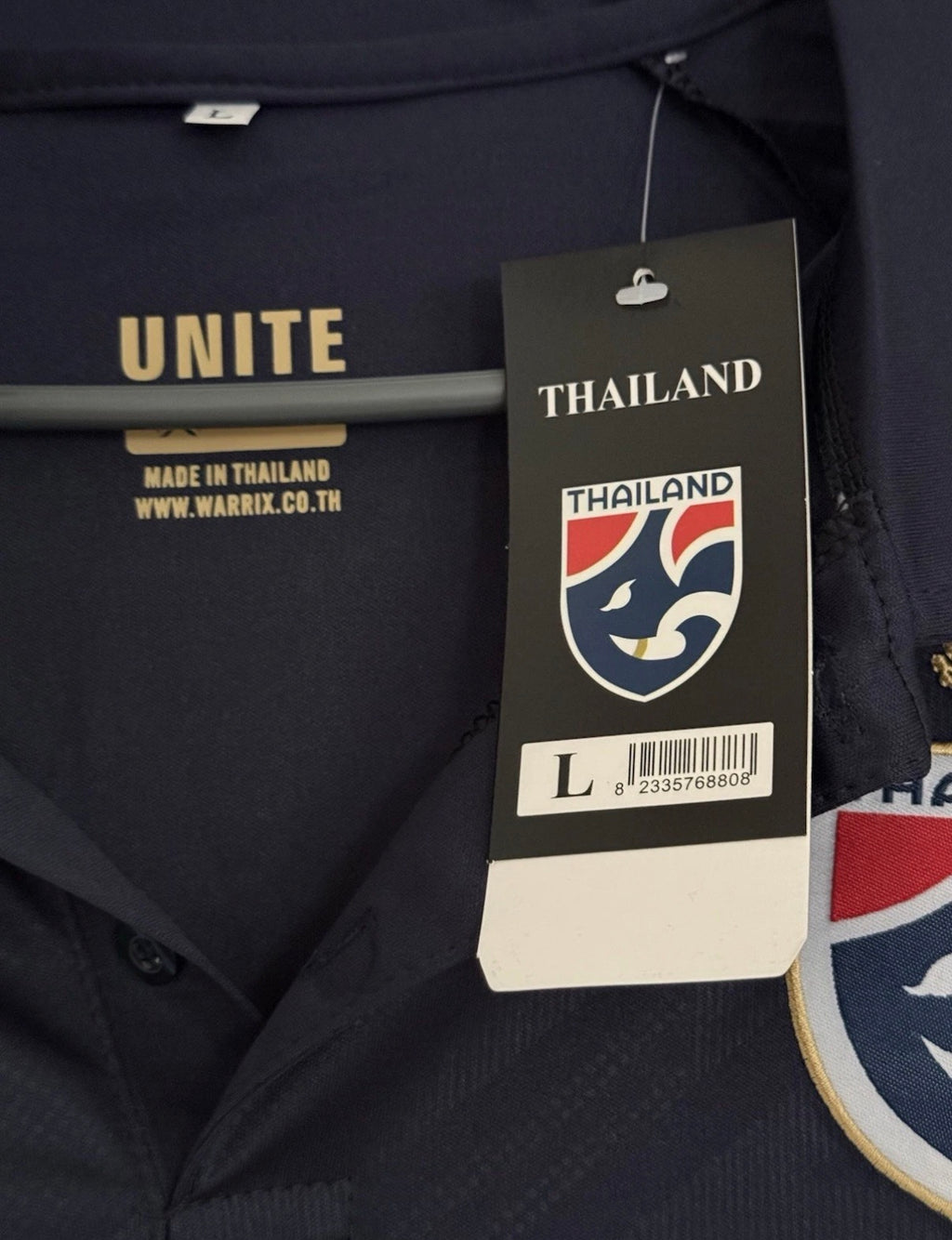 Thailand National Team Polo Trikot – Navy/Gold – Größe L – Neu mit Etikett
