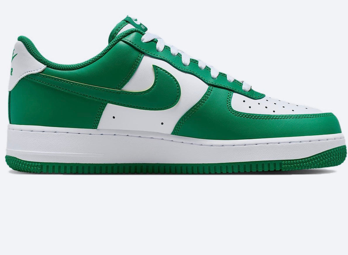 Nike Air Force 1 Low 07 Malachit Weiß Herren Sneaker Gr 44