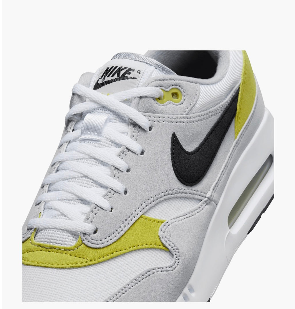 Nike Air Max 1 – Weiß/gelb Gr 40,5 nur 1 x in dieser Größe erhältlich