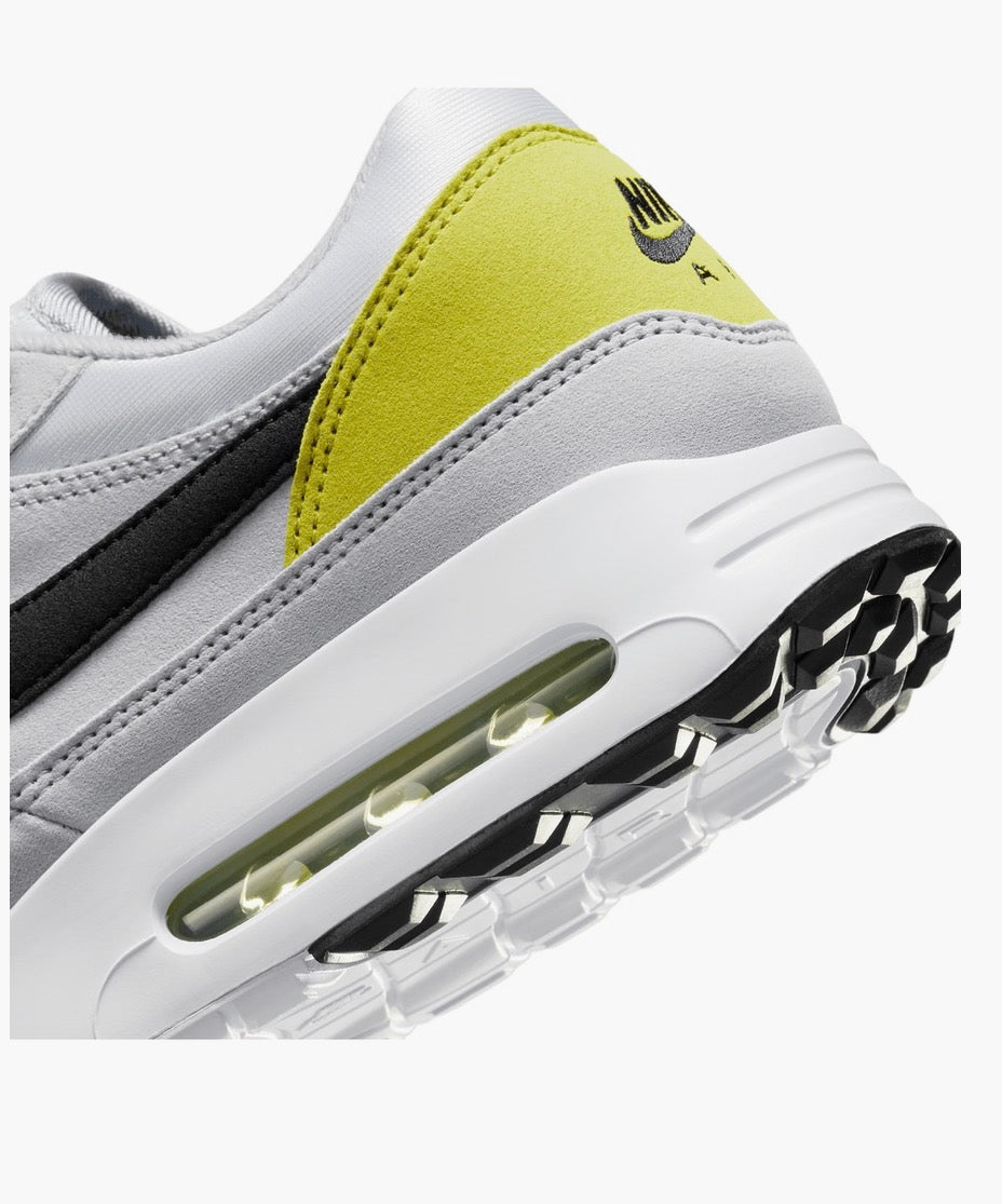 Nike Air Max 1 – Weiß/gelb Gr 40,5 nur 1 x in dieser Größe erhältlich