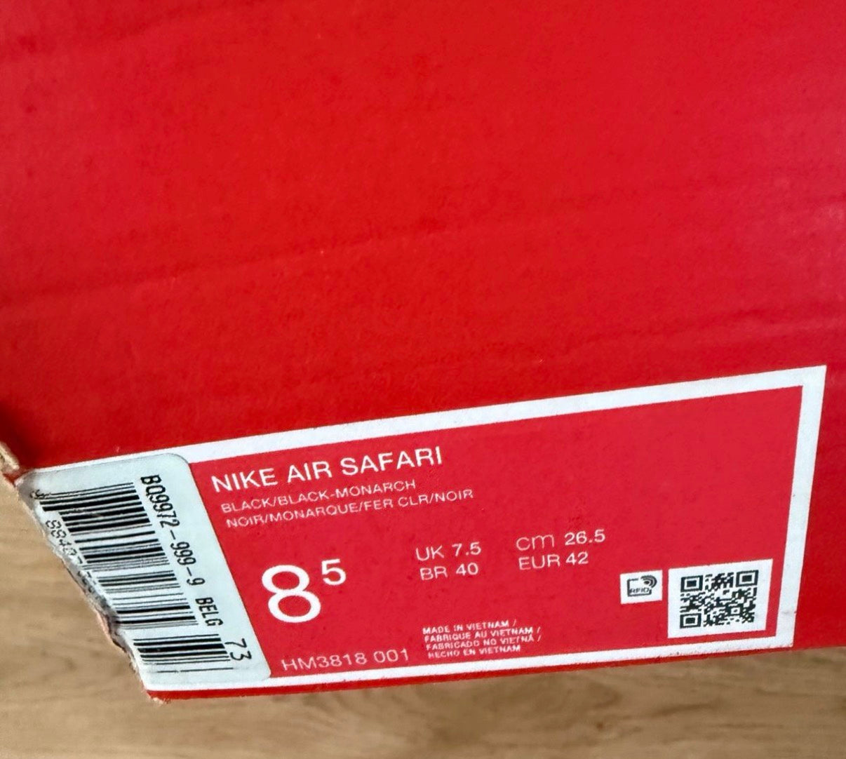 Nike Air Safari – Gr. 42 – Neu – Karton ohne Deckel