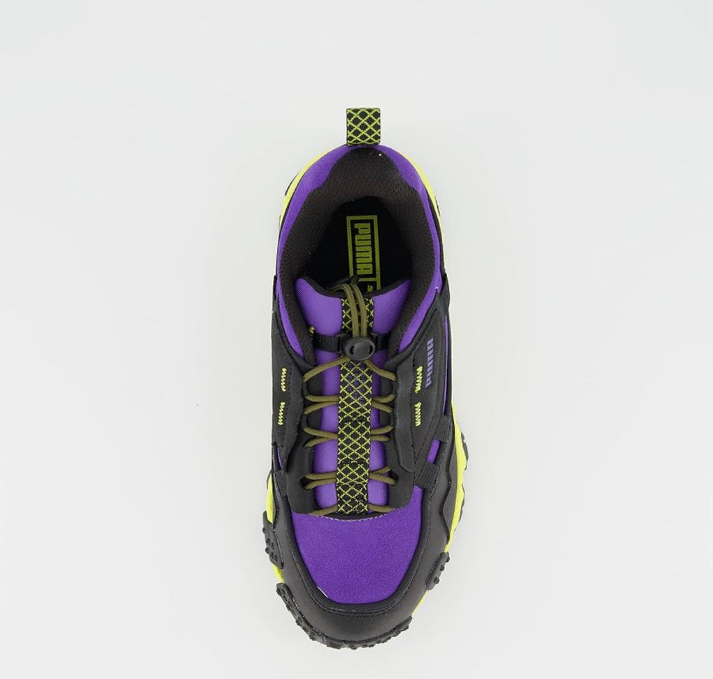 PUMA Sneaker Schwarz/Lila/Neon – Größe 39

Stylischer Retro-Sneaker mit auffälligem Farbkontrast