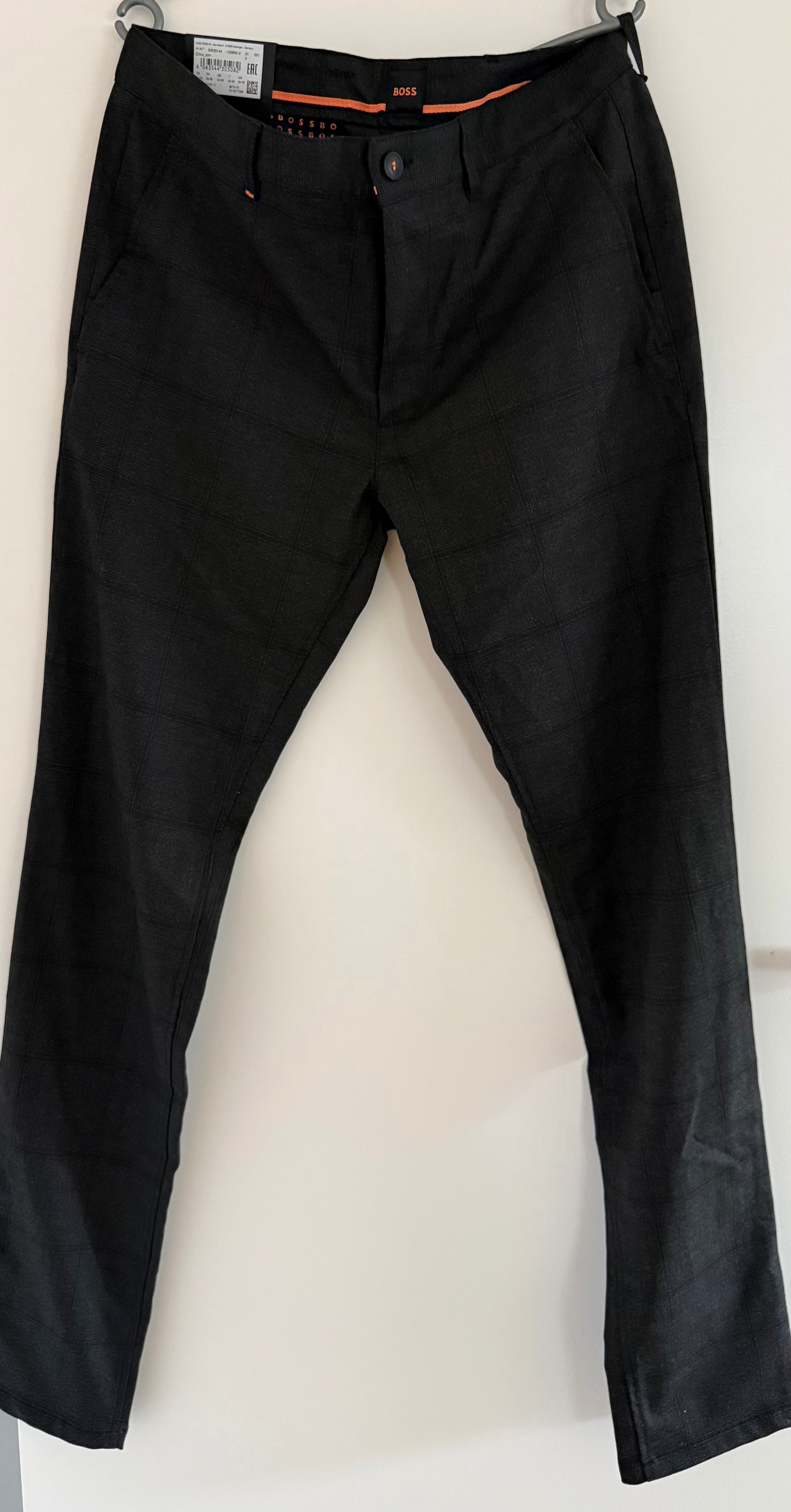 BOSS Herren Chino Slim Fit – Dunkelgrau kariert – Gr. 34–36 – Neu mit Etikett