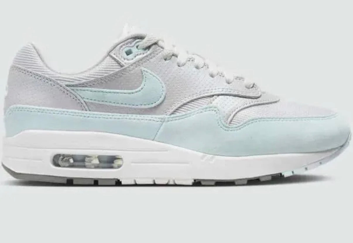 Nike Air Max 1 ’87 – Platinum / Glacier Blue Gr 36