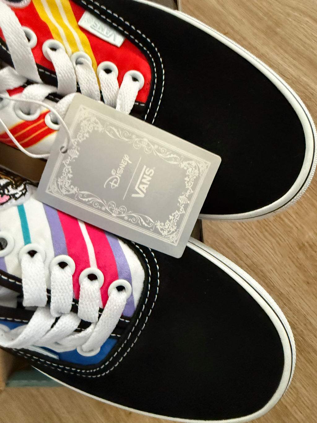 Vans x Disney 100 Edition Sneaker – Größe 40 – Neu mit Etikett & OVP