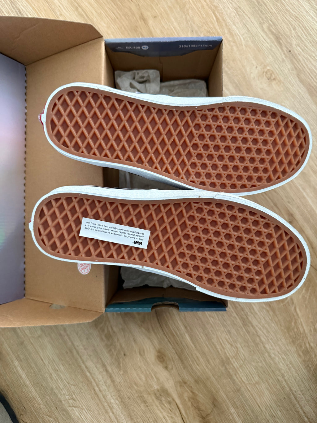Vans x Disney 100 Edition Sneaker – Größe 40 – Neu mit Etikett & OVP