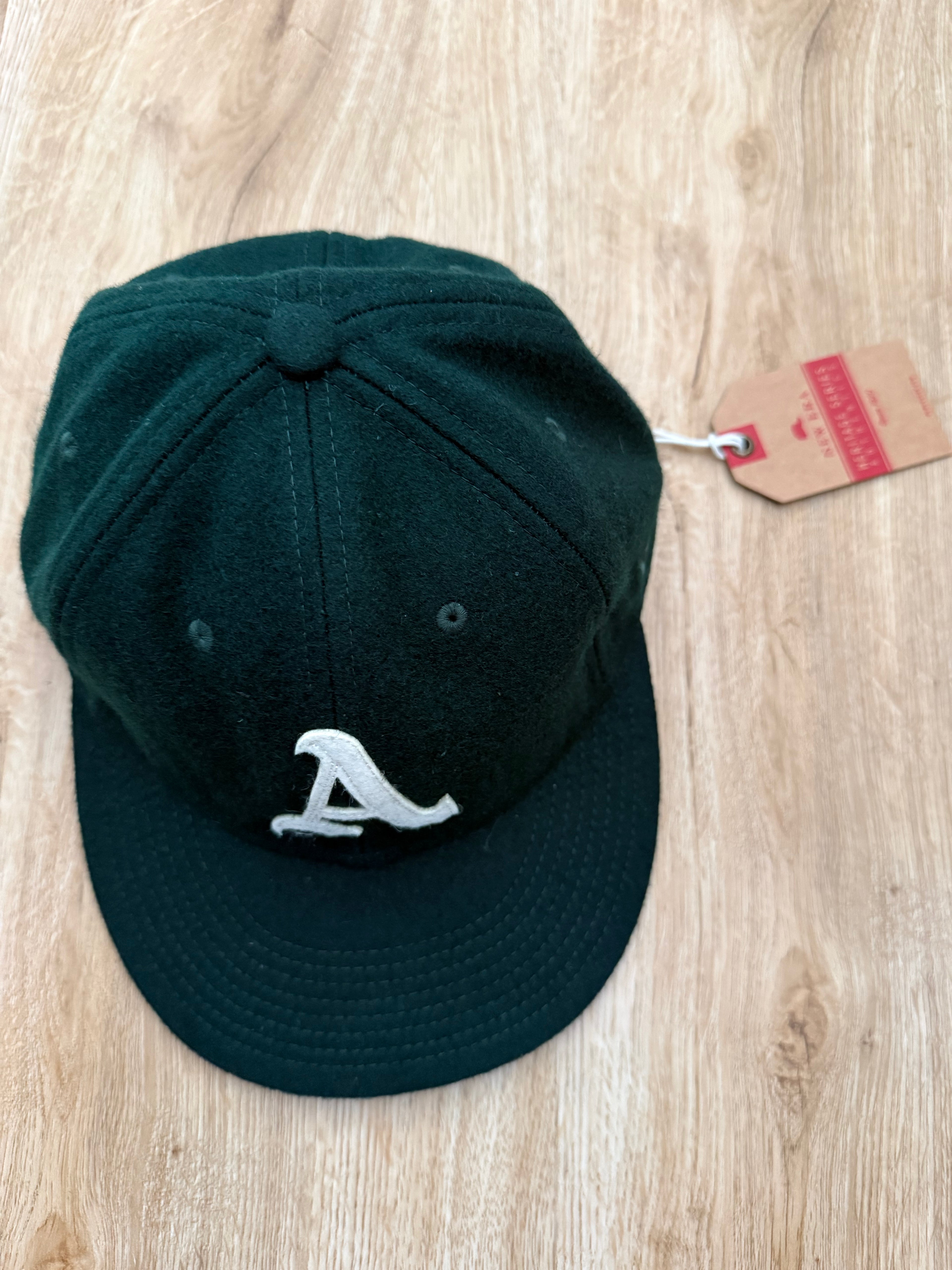 New Era Heritage Series 9FIFTY Retro Crown Strapback Cap – Oakland Athletics – Neu