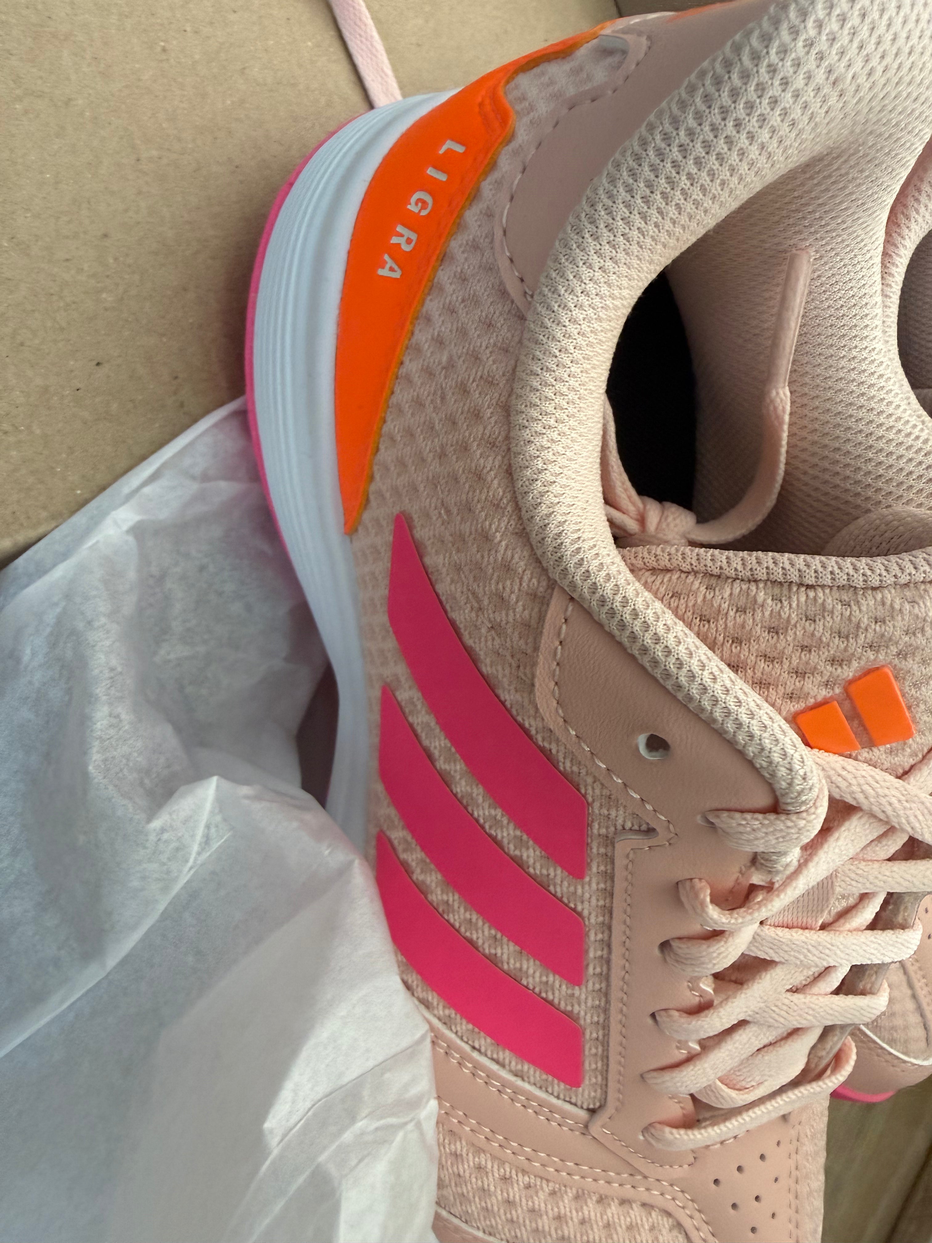 Adidas Ligra 8 K Hallenschuhe – Größe 37 1/3 – Neu mit OVP