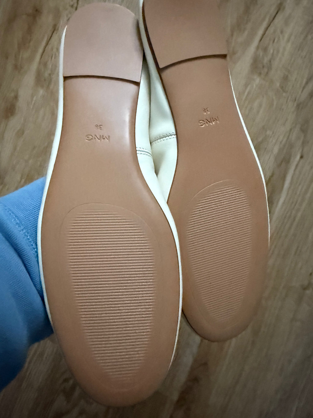 MNG Damen-Ballerinas – Gr. 38 – Creme – Echtleder – Neu mit Etikett