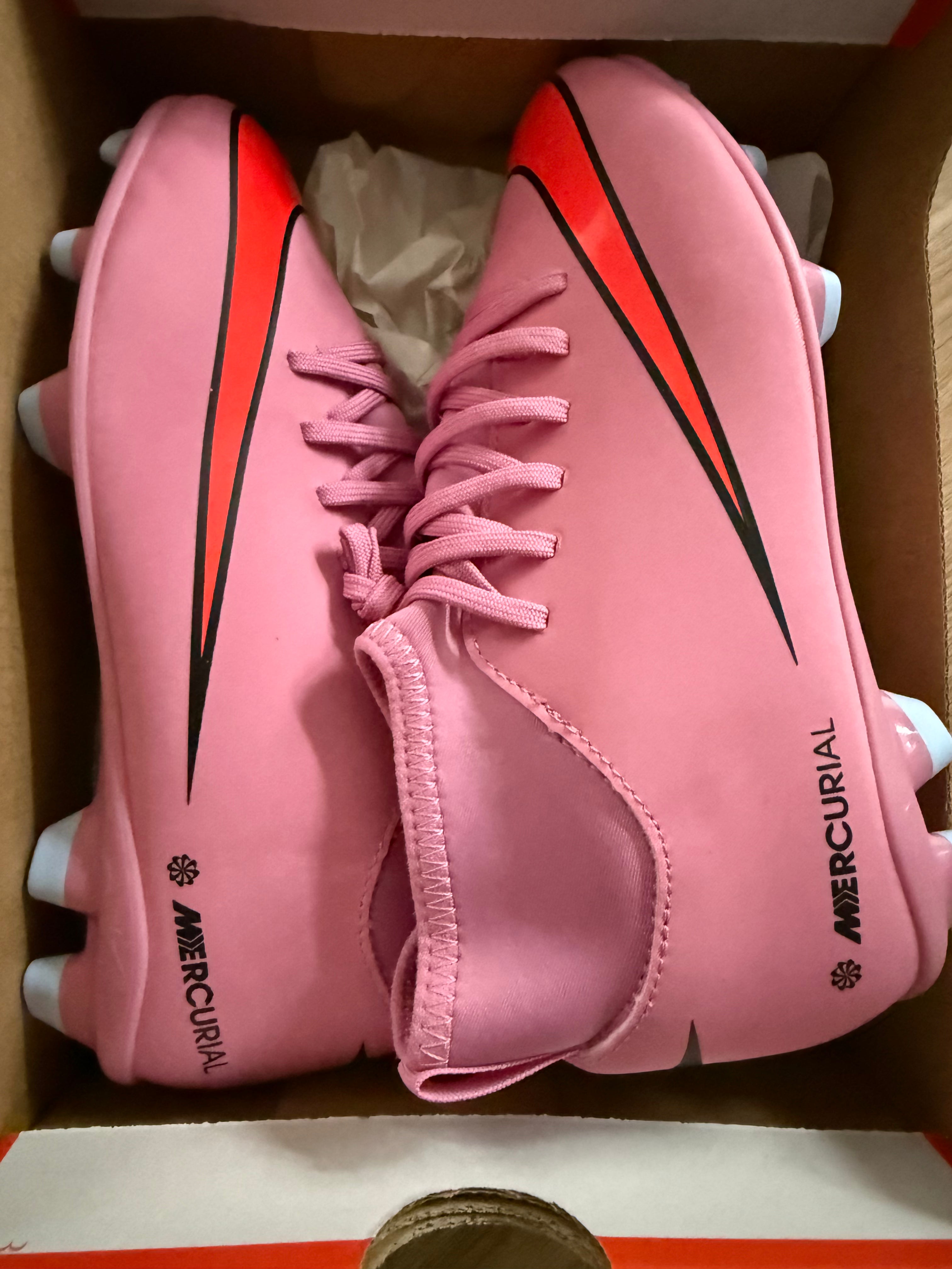 Nike JR Superfly 10 Club FG/MG Fußballschuhe – Gr. 35 – Neu mit Karton