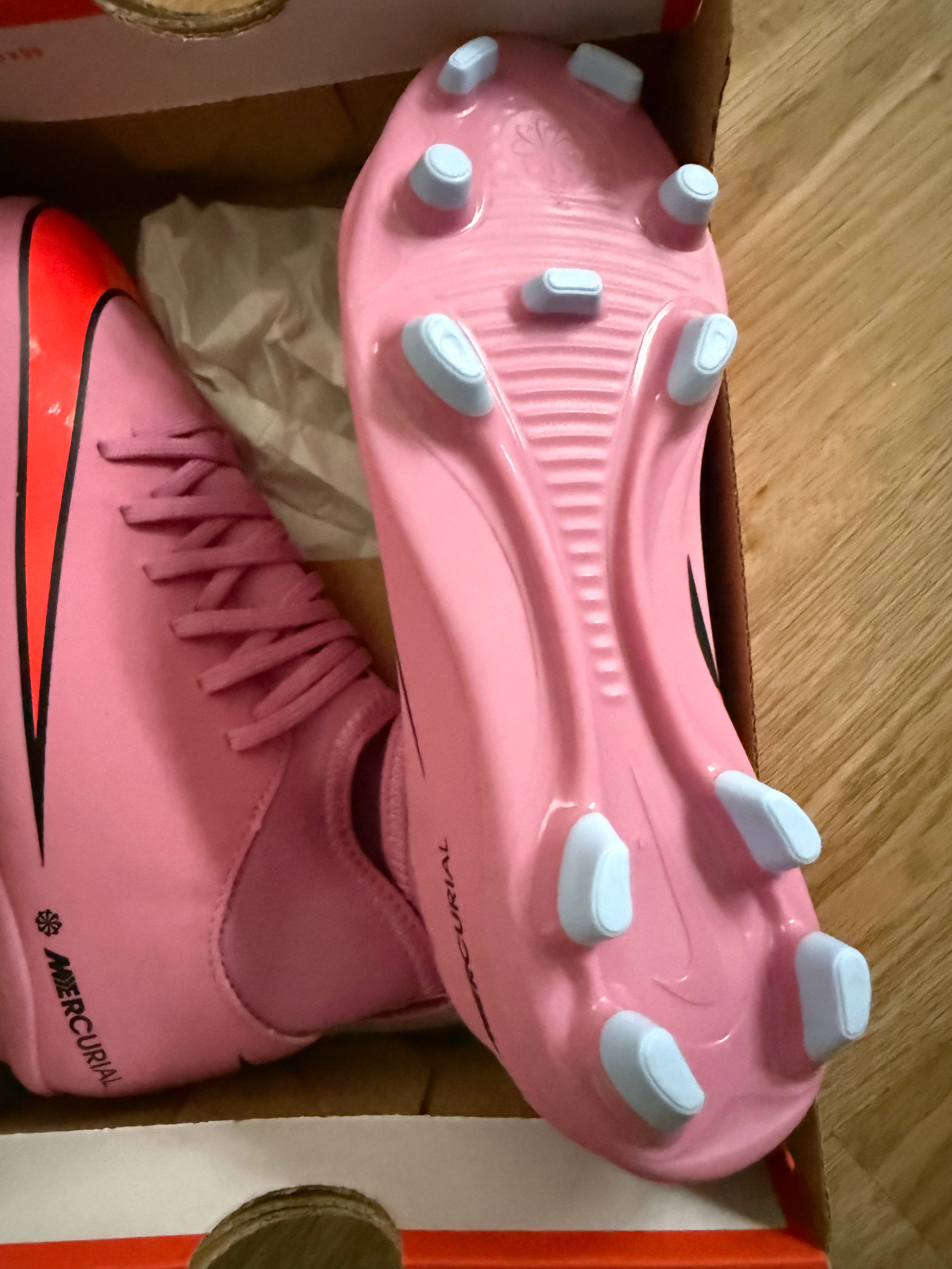 Nike JR Superfly 10 Club FG/MG Fußballschuhe – Gr. 35 – Neu mit Karton