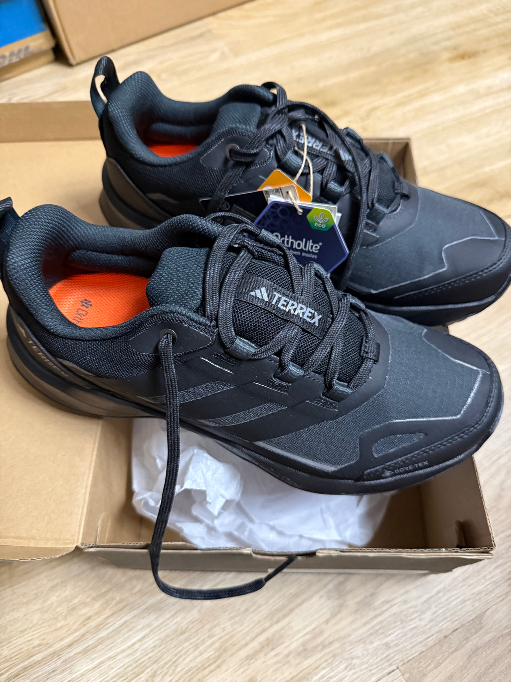 Adidas Terrex Gore-Tex Wanderschuhe Gr. 40 2/3 – Neu mit Etikett