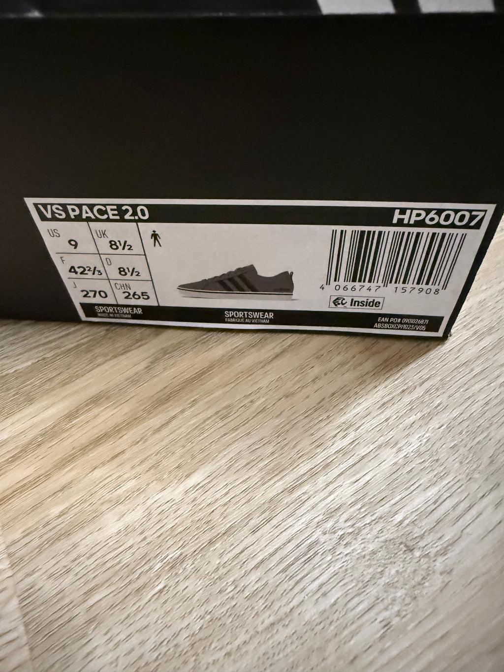Adidas VS Pace 2.0 Sneaker – Grau – Größe 42 2/3 der Karton hat einen kleinen Defekt am Deckel