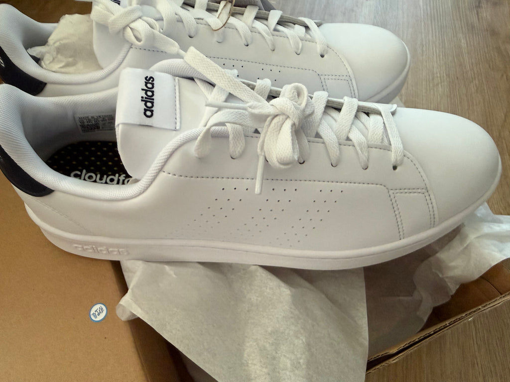 Adidas Herren Sneaker – Weiß – Gr. 46 2/3 – Neu mit Etikett