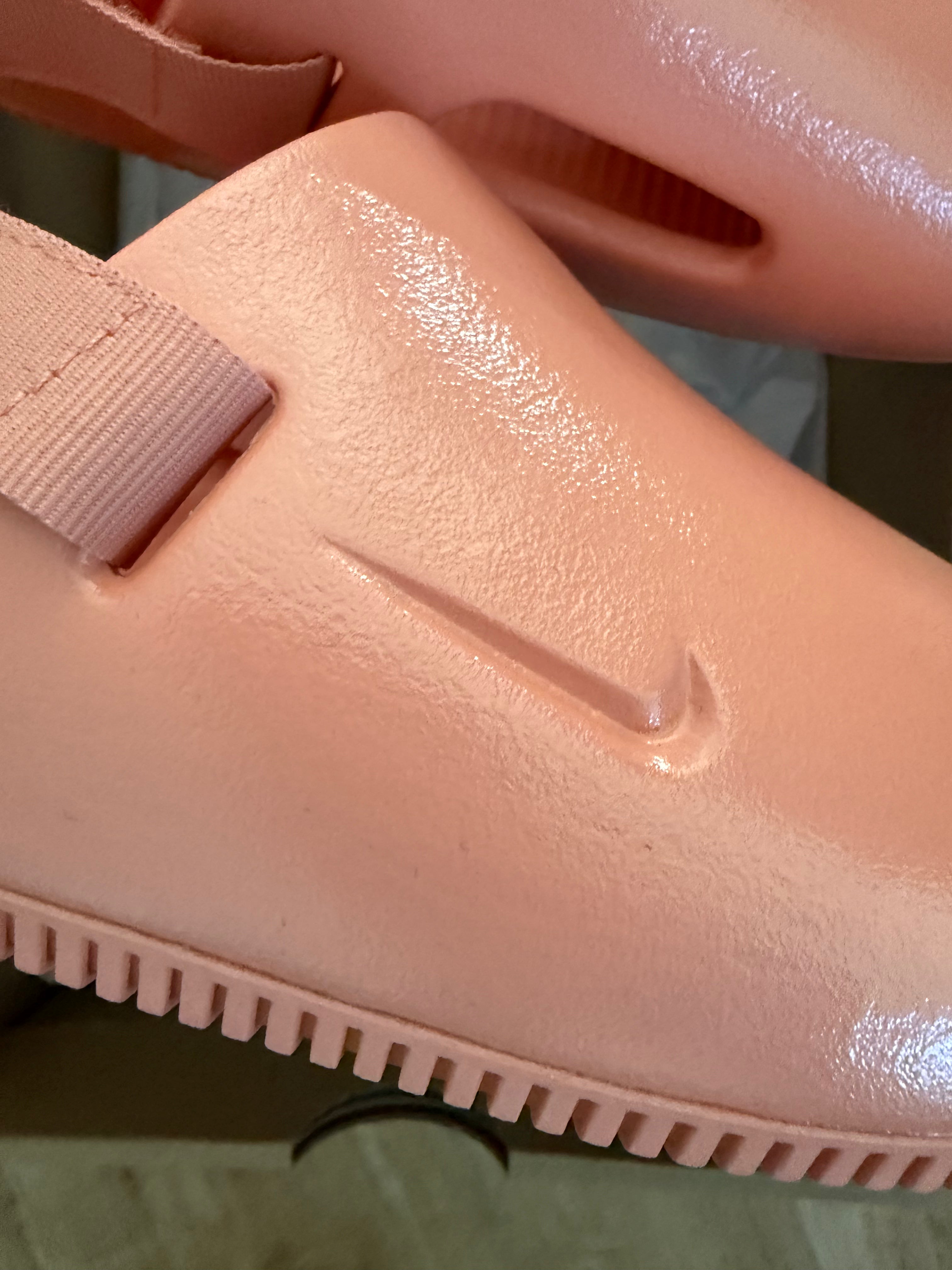Nike Calm Mule Damen – Apricot – Neu – Größe 39