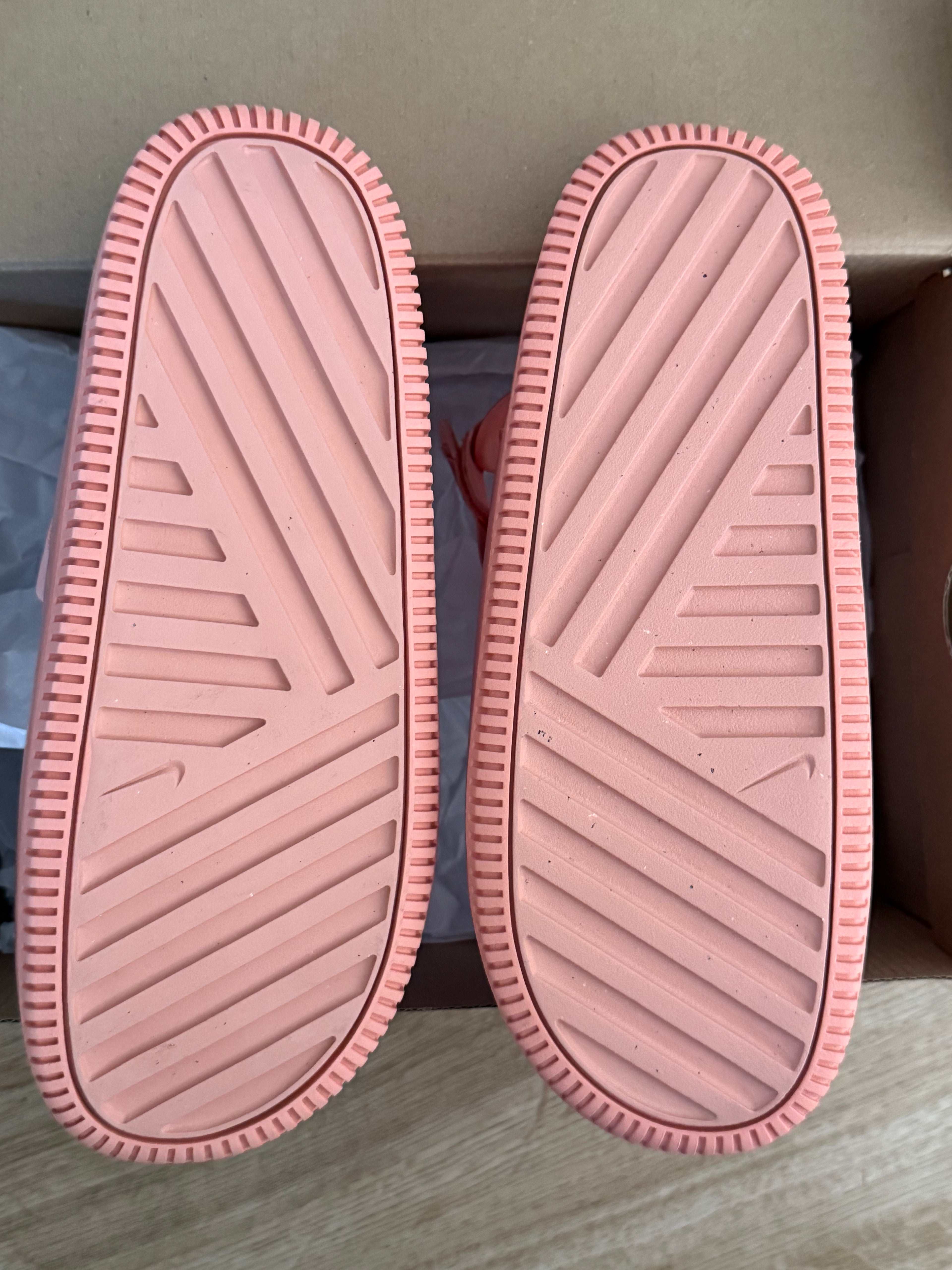 Nike Calm Mule Damen – Apricot – Neu – Größe 39