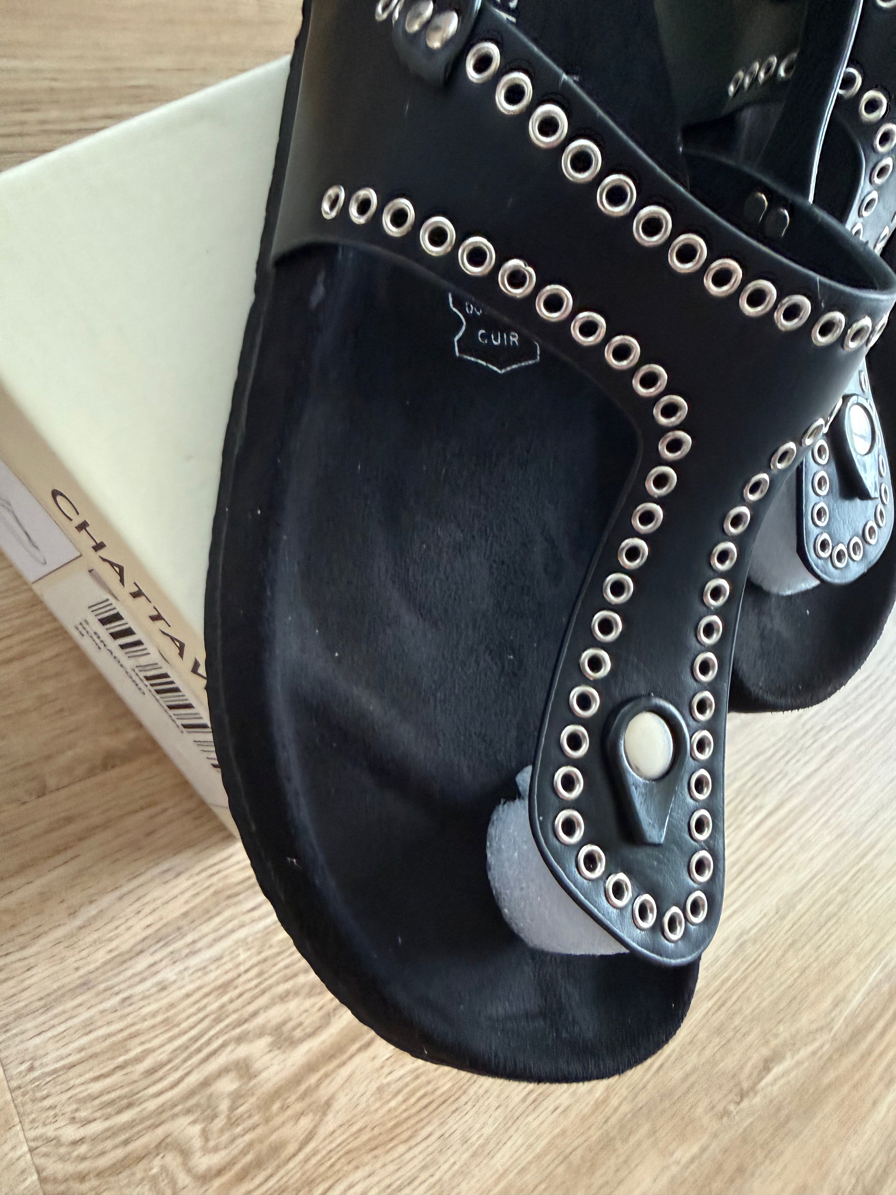 Damen Zehentrenner-Sandalen CHATTAWAK Schwarz – Größe 39 – Neu
