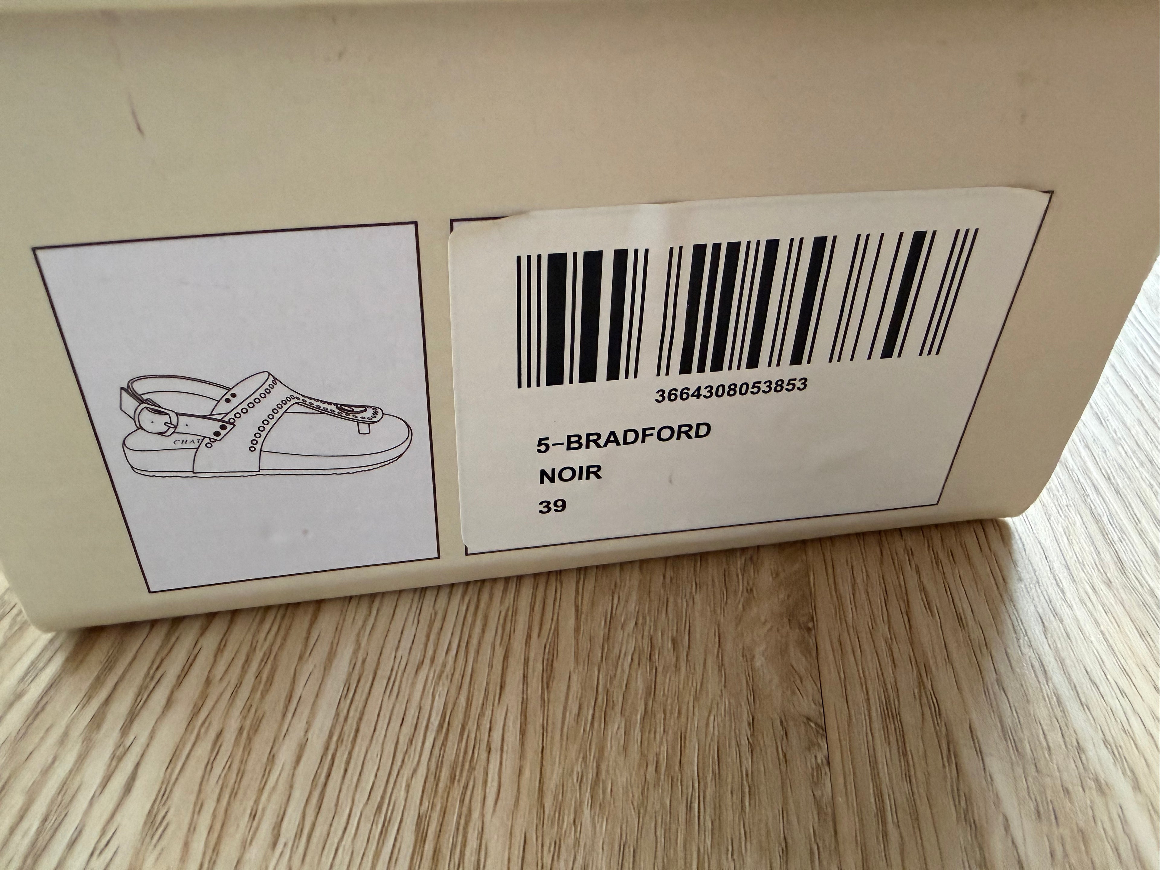 Damen Zehentrenner-Sandalen CHATTAWAK Schwarz – Größe 39 – Neu