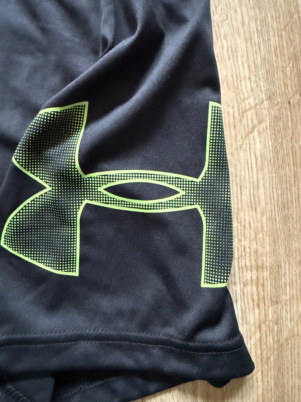 Under Armour Herren Shorts Tech Graphic Short 1306443 008