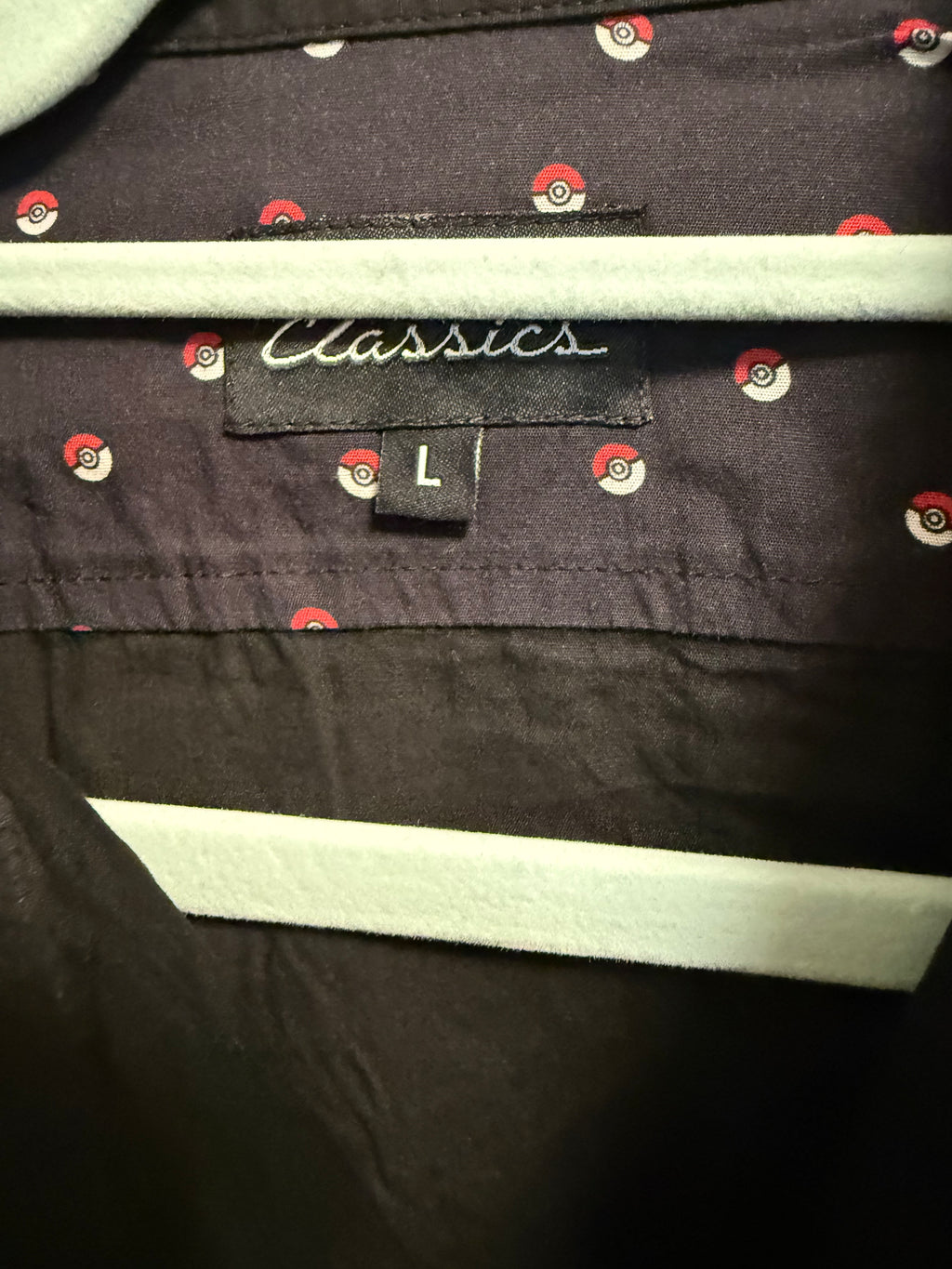 Pokémon Center Poké Ball Classics Hemd Herren Gr. L Schwarz Langarm Button-Up Neu mit Etikett NWT