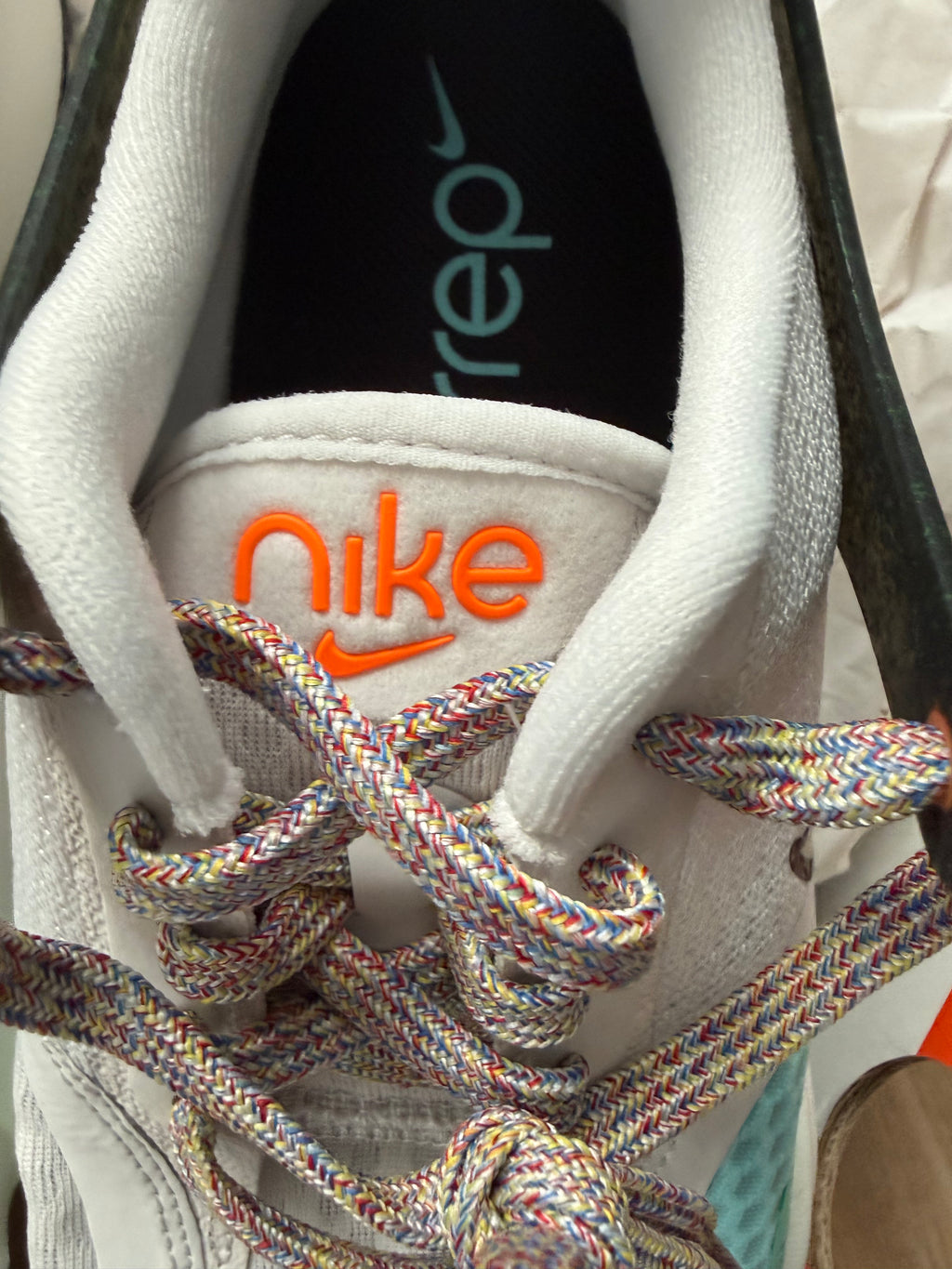 Nike Damen SuperRap Go 2 MFS Gr 40,5