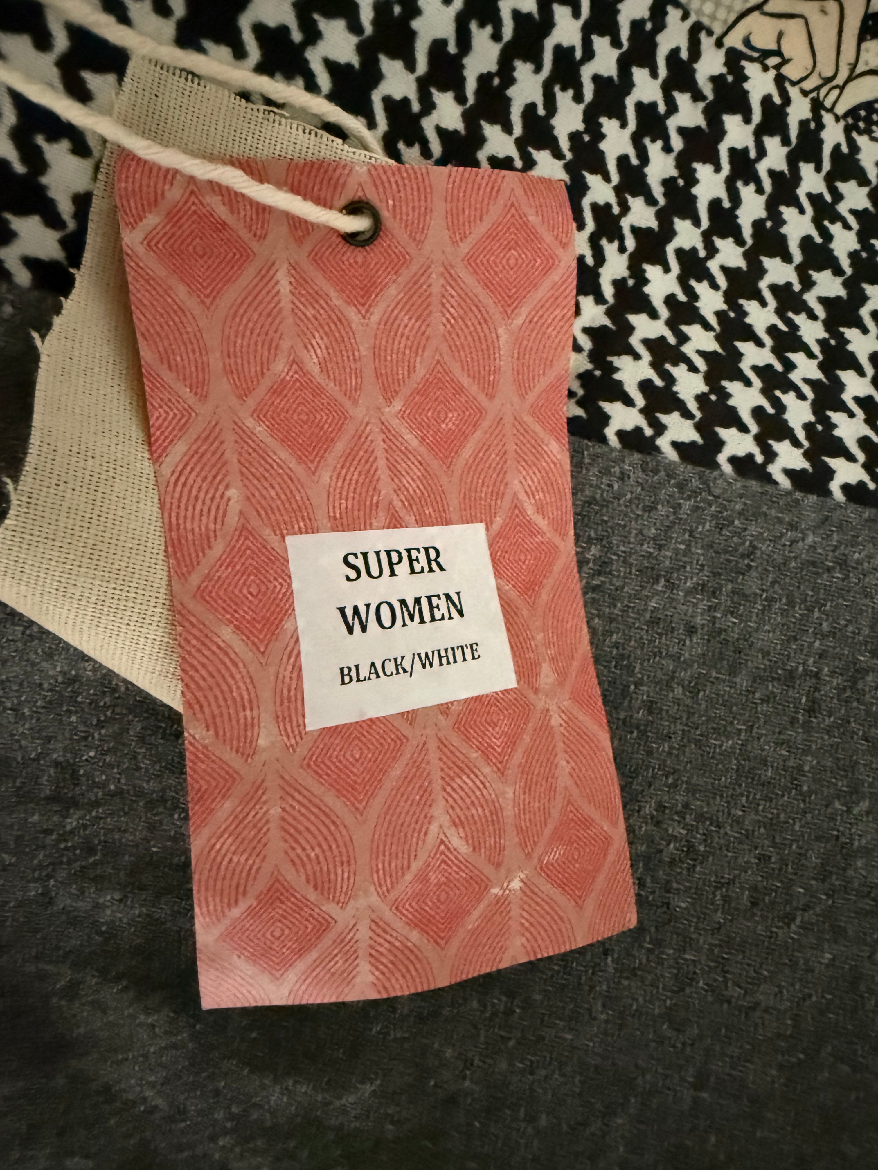 MALA ALISHA® Super Women Schal – Groß & wunderschön

Wunderschöner MALA ALISHA® Schal in großzügigem Format – Neuware!